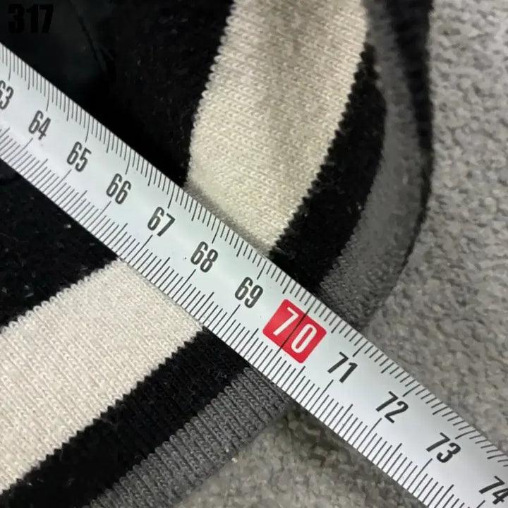[SOLD OUT] NBA 후드 바람막이 블랙