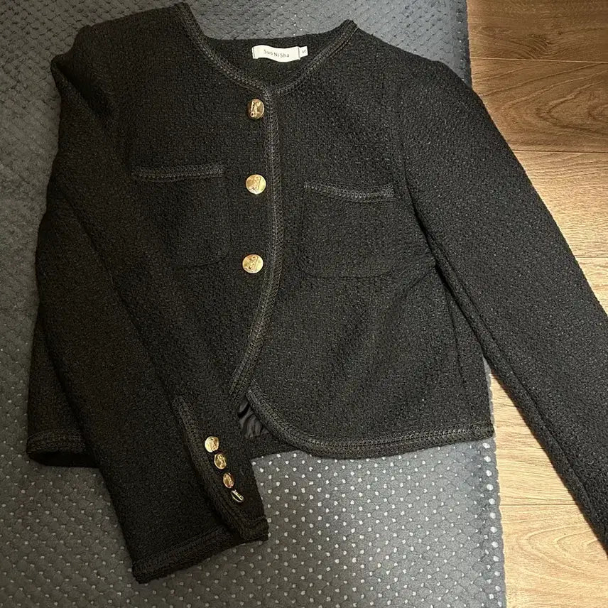 [BUNJANG] Gold Button Short Tweed Jacket / 금장 숏 트위드 자켓