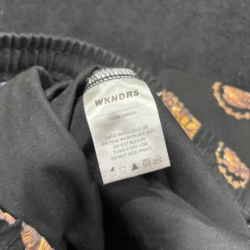 [BUNJANG] L Weekenders Black Lion King Pants / L 위캔더스 블랙 사자 킹 팬츠