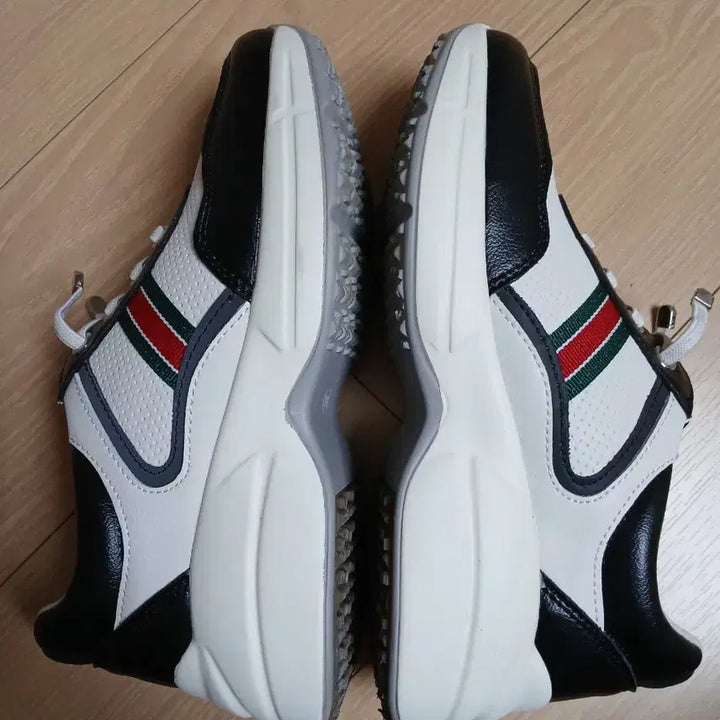 [BUNJANG] Myeongjin White/Black Women&