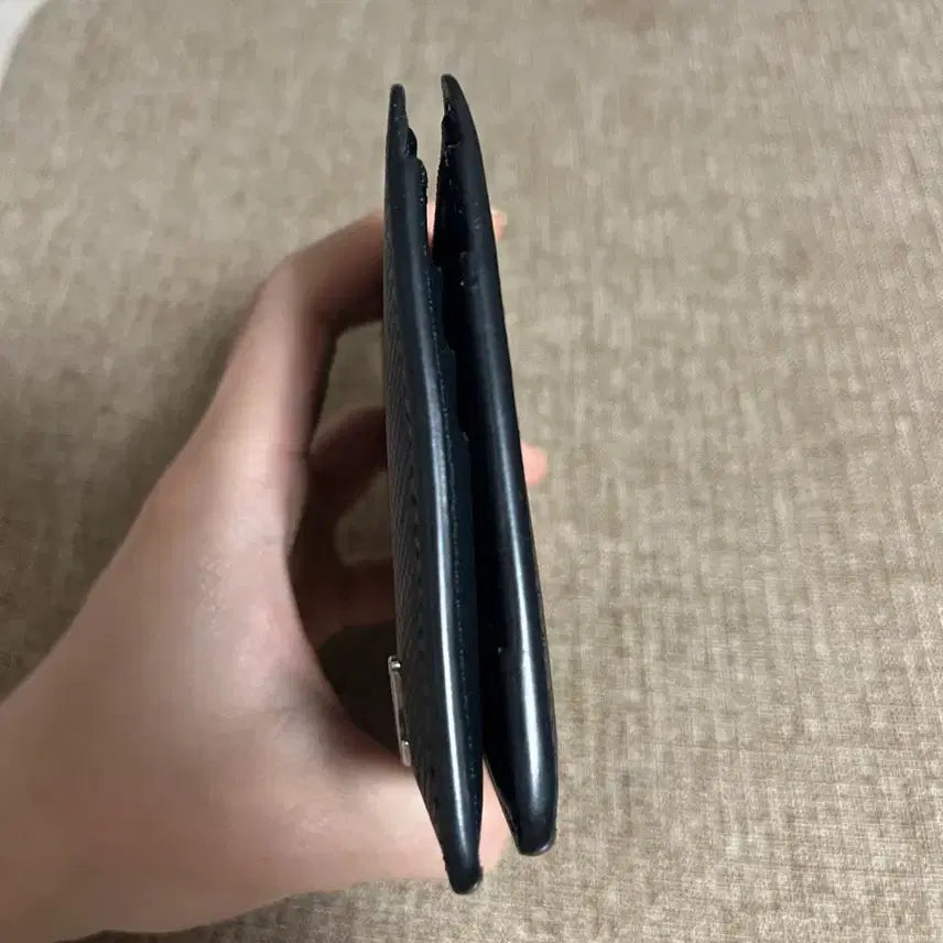 [BUNJANG] Louis Vuitton Taiga Leather Wallet / [A+급/정품] 루이비통 타이가 반지갑