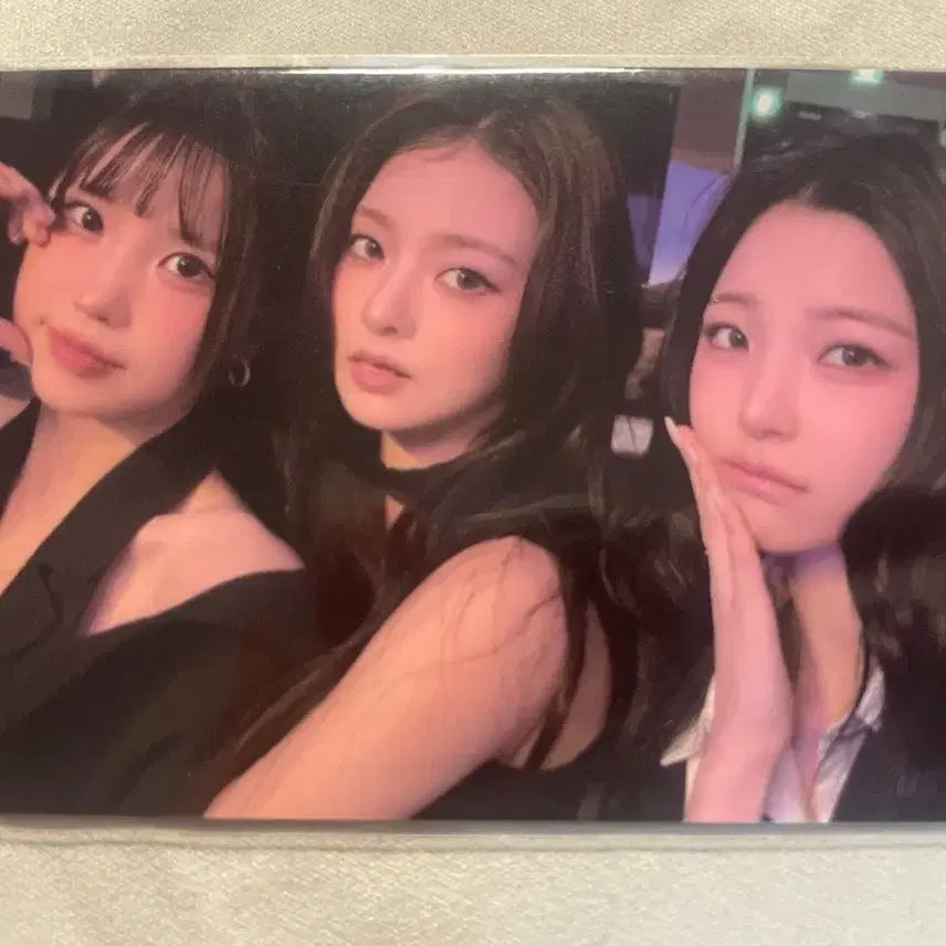 [BUNJANG] fromis_9 Encore Baseball Cap Photocard / 프로미스나인 앙콘 볼캡 포카