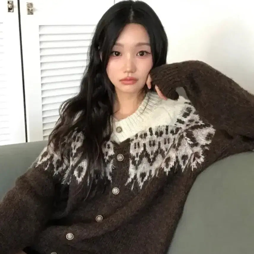 [BUNJANG] Nordic Angora Button Knit Cardigan / 에이블리 노르딕 앙고라 버튼 니트 가디건 판매