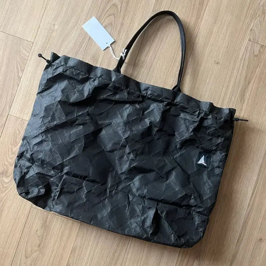 [BUNJANG] Roa Hiking Tote Bag Black / ROA 로아 하이킹 토트백 크로스백 새상품