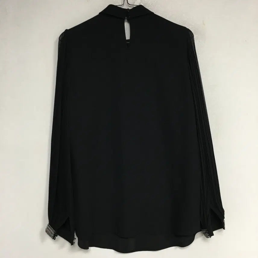 [SOLD OUT] 모조에스핀 플리츠 보석 블라우스 55