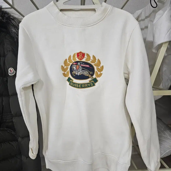 [BUNJANG] Burberry White Logo Sweatshirt XS / 버버리 화이트 로고 맨투맨 티셔츠xs