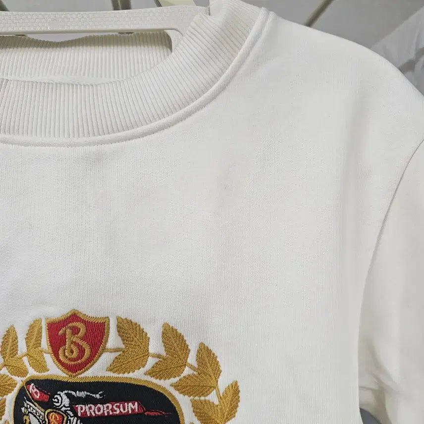 [BUNJANG] Burberry White Logo Sweatshirt XS / 버버리 화이트 로고 맨투맨 티셔츠xs