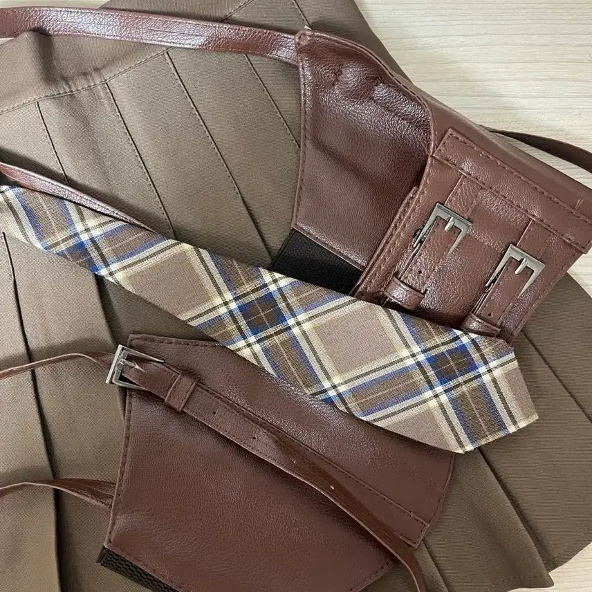 [SOLD OUT] 졸사 컨셉  대여 의상 영국 프레피룩 교복