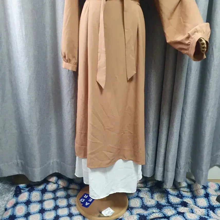 [BUNJANG] R2 Pin-tuck Maxi Hem Contrast Dress / R2핀턱 맥시 밑단배색 원피스