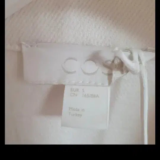 [BUNJANG] COS Denim Jacket (Size 55-66) / COS 데님자켓/통통55-66 새상품