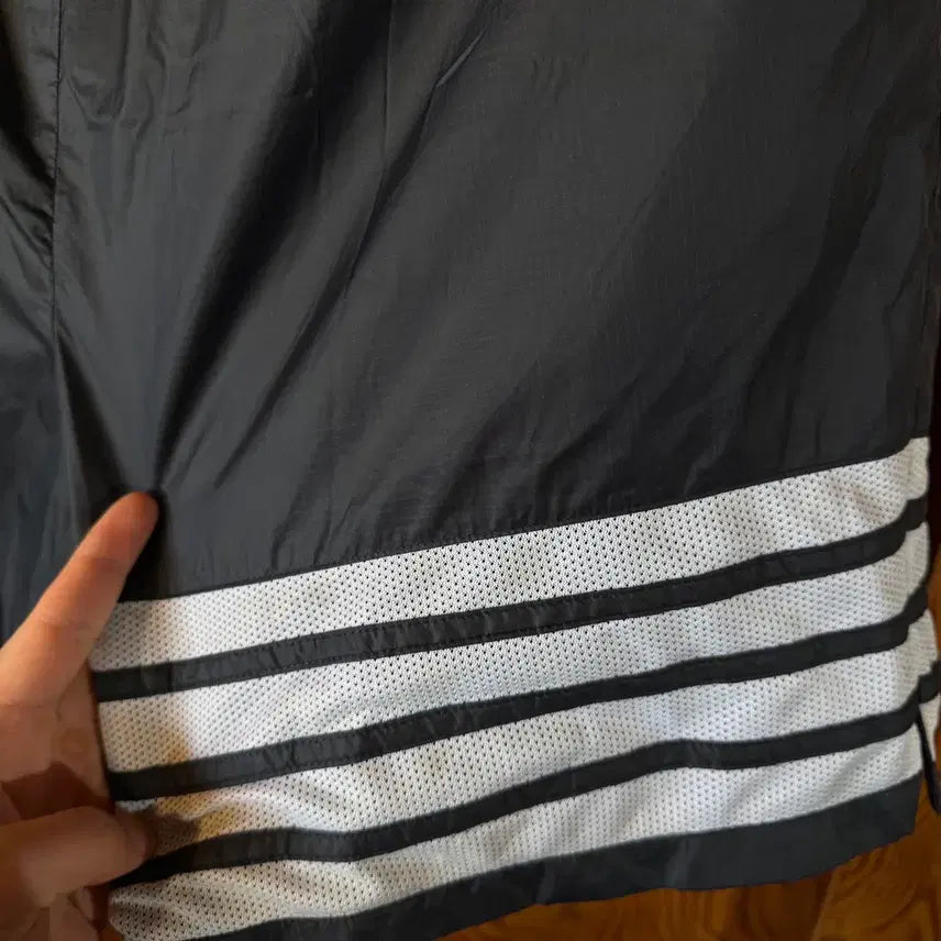 [BUNJANG] Thom Browne 4-Line Shorts / 톰브라운 4선 반바지 판매 합니다.