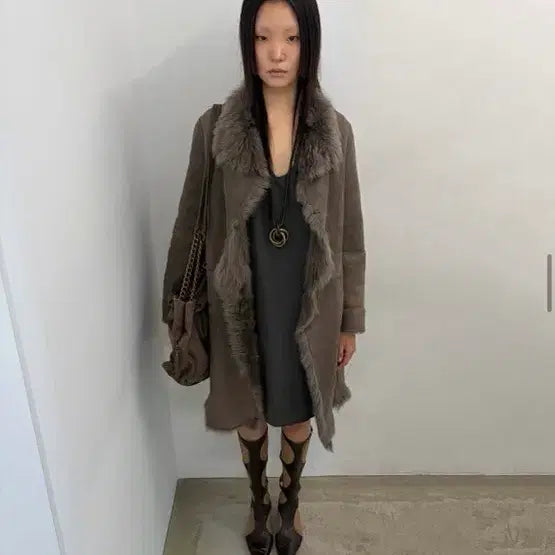 [BUNJANG] Ayadz Vintage Gray Real Fur Mustang / ayadz vintage 그레이 리얼퍼 무스탕