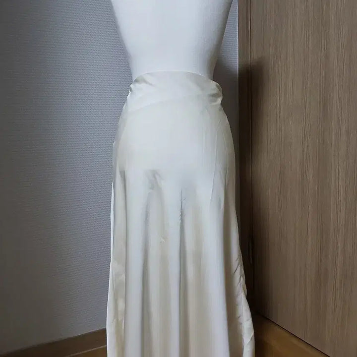 [BUNJANG] White Flare Long Skirt / 아이보리 A라인 롱 스커트