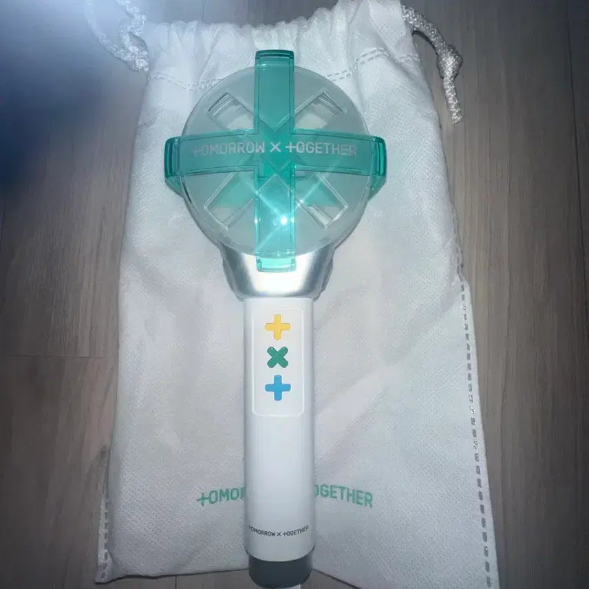 [BUNJANG] TXT MOA Bong Ver. 1 Light Stick / 모아봉 ver1