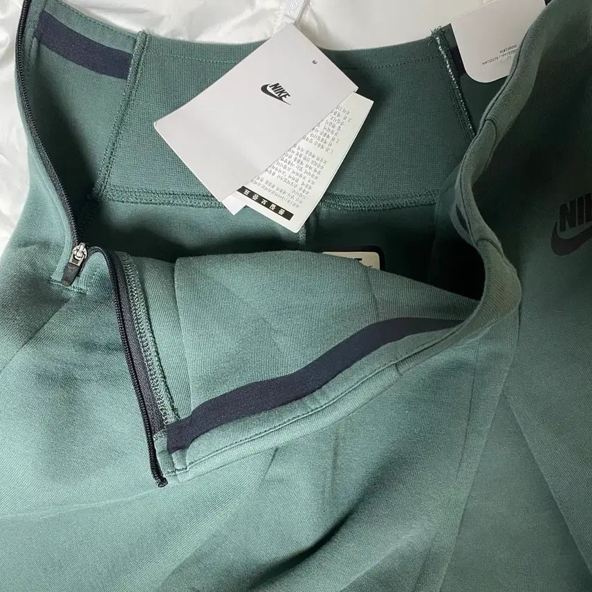 [BUNJANG] Nike Tech Fleece High-Waist Pants (M) / 나이키 테크 플리스 하이웨스트 팬츠 M