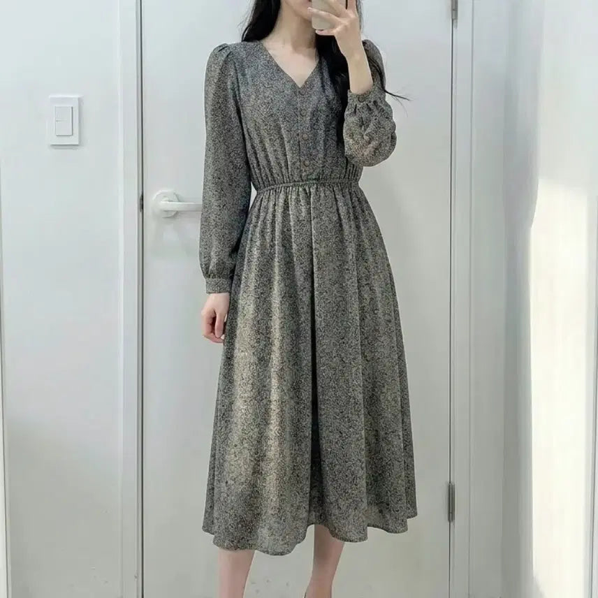 [BUNJANG] Yeori Fit V-Neck Floral Long Dress / 당일발송) 플라워 쉬폰 브이넥 롱원피스