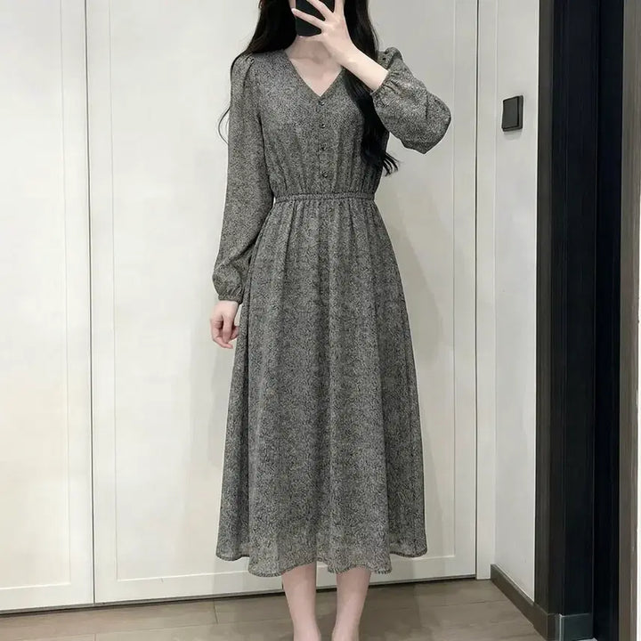 [BUNJANG] Yeori Fit V-Neck Floral Long Dress / 당일발송) 플라워 쉬폰 브이넥 롱원피스