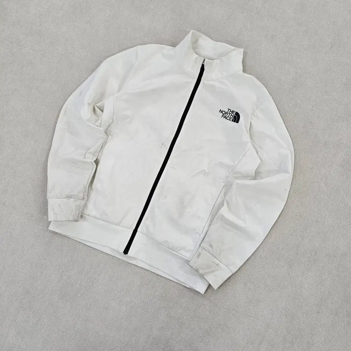 [BUNJANG] The North Face Kids White Training Zip-up Jacket / [140] 노스페이스 키즈 여성 화이트 트레이닝 집업 자켓 0120Y1
