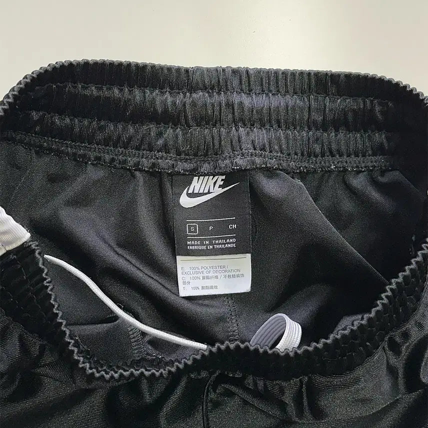 [BUNJANG] Nike Glossy Track Pants / 나이키 사이드 스냅 글로시 트랙 팬츠