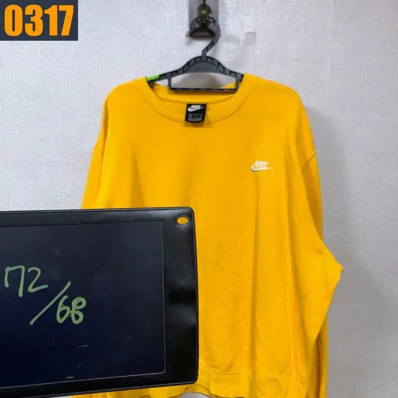 [BUNJANG] Nike Yellow Men&