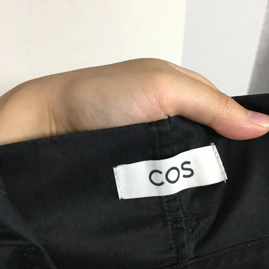 [BUNJANG] COS High-Waist Pleated Slacks Pants / COS 코스 하이웨스트 핀턱 슬랙스 팬츠 30