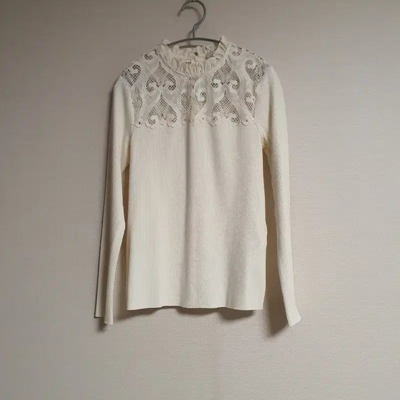 [BUNJANG] Sandro Lace Block Ribbed Top (Size 1) / 산드로 SANDRO 레이스 블록 골지 탑 1 사이즈  정품