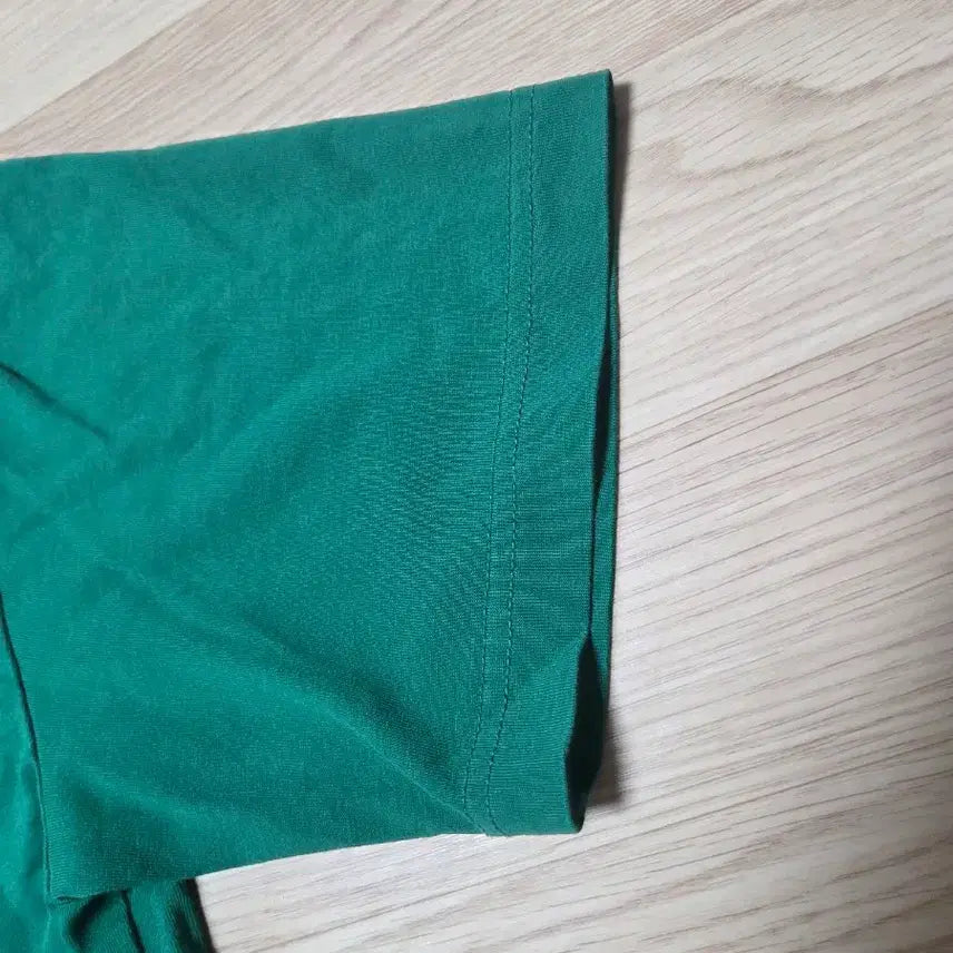 [BUNJANG] Guess Short Sleeve T-shirt (S) / 게스 반팔티 S(90)