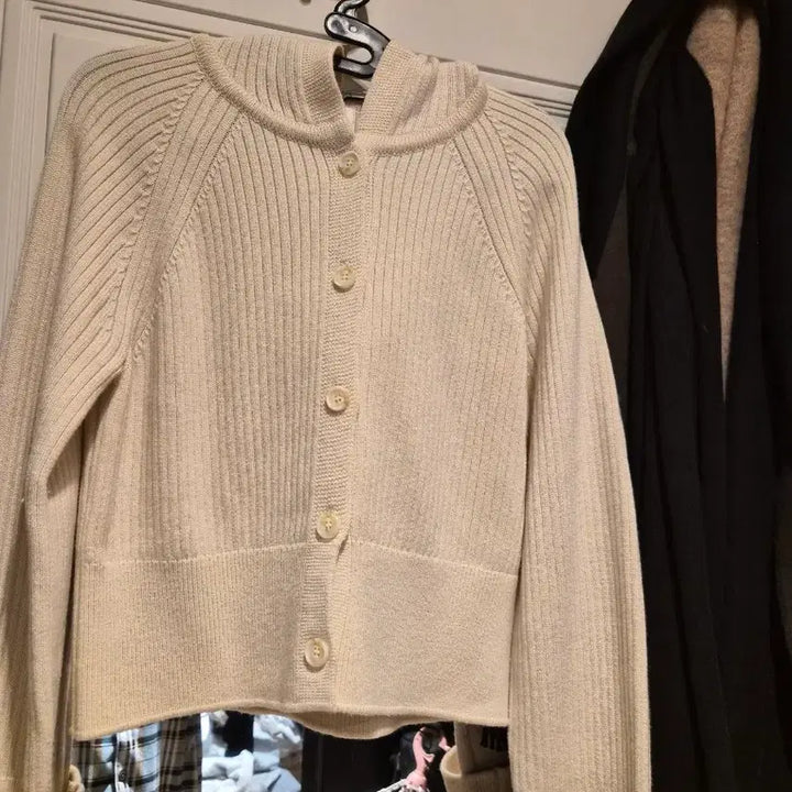 [BUNJANG] MuseRaa Laon Buddy Rib Cardigan / 뮤제라 라온 버디리브가디건