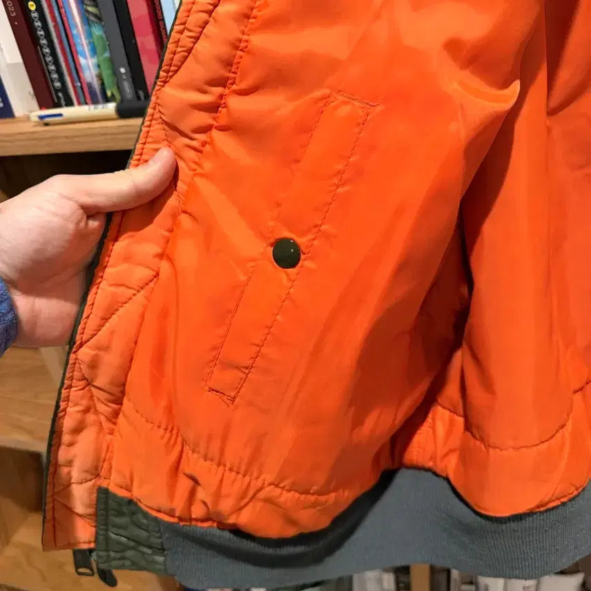 [BUNJANG] MA-1 Bomber Jacket / 카키색 MA-1 항공점퍼