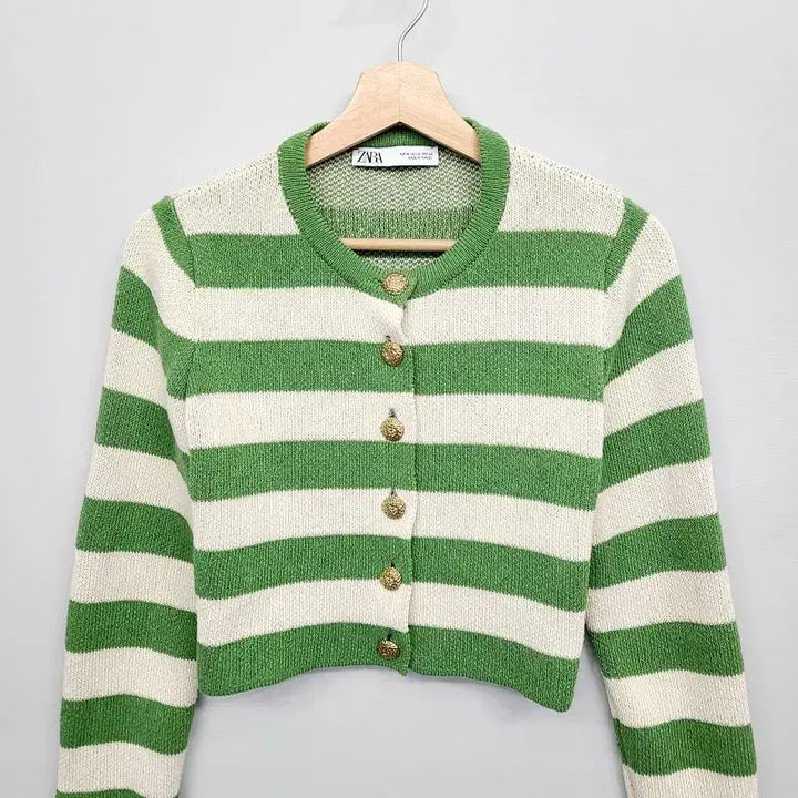 [BUNJANG] ZARA Striped Gold Button Crop Cardigan / ZARA 자라 스트라이프 골드 버튼 크롭 가디건 (M사이즈)