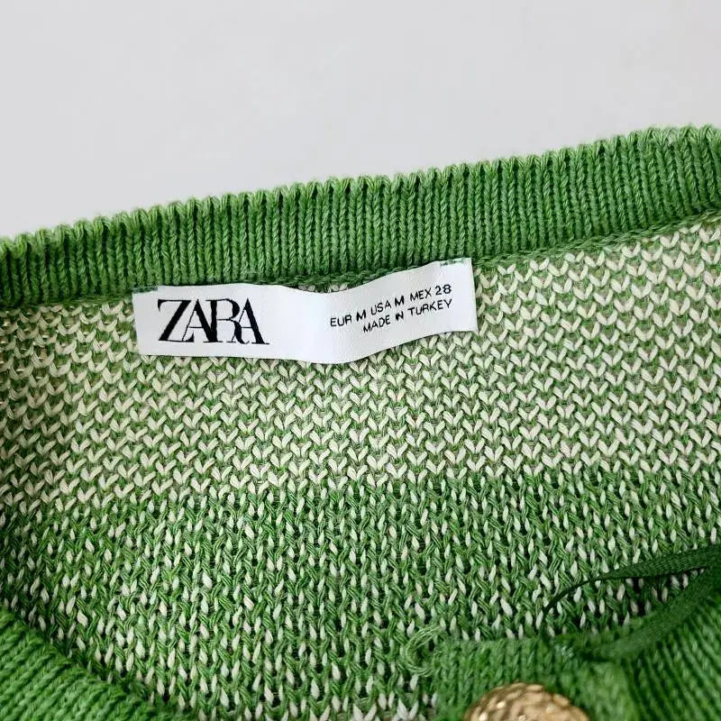 [BUNJANG] ZARA Striped Gold Button Crop Cardigan / ZARA 자라 스트라이프 골드 버튼 크롭 가디건 (M사이즈)