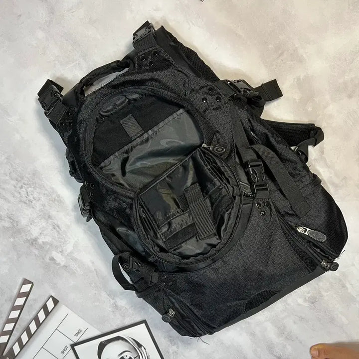 [BUNJANG] Oakley Icon Tactical Backpack / 오클리 아이콘 택티컬 백팩