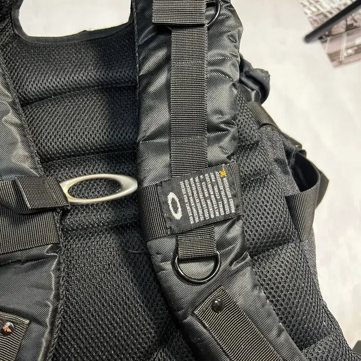 [BUNJANG] Oakley Icon Tactical Backpack / 오클리 아이콘 택티컬 백팩