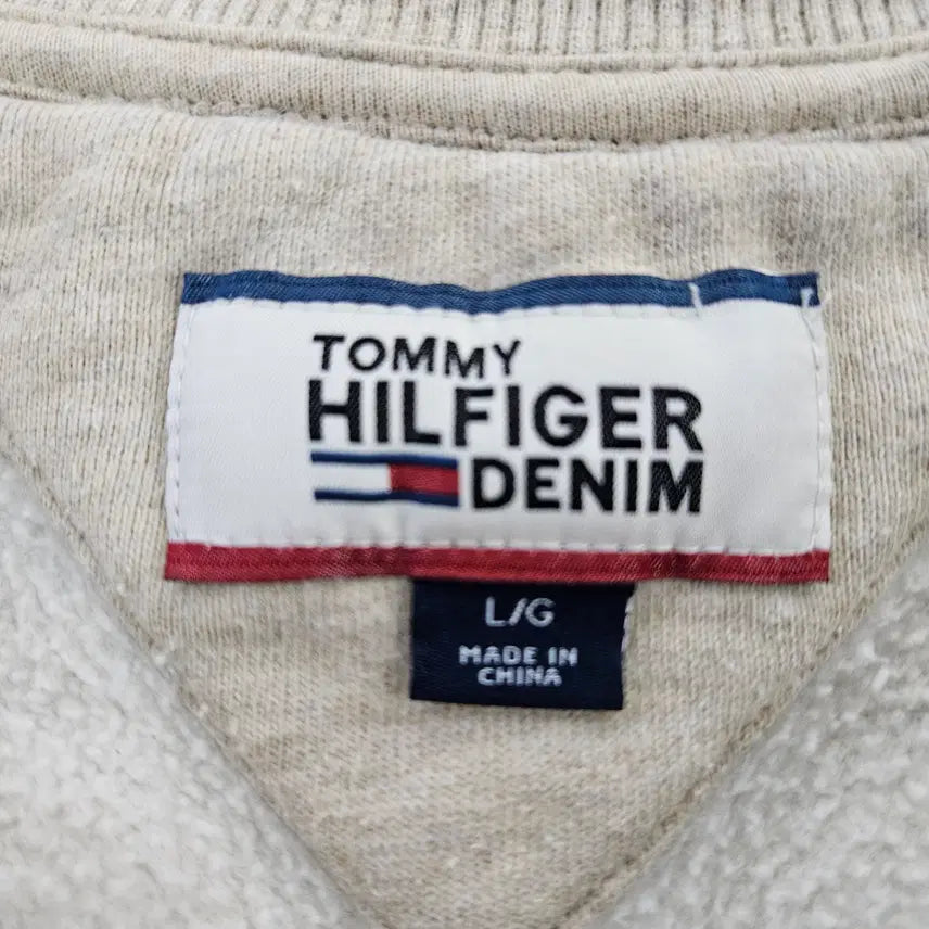 [BUNJANG] Tommy Hilfiger Fleece Beige Small Logo Sweatshirt / [L/G] 타미힐피거 기모 베이지 스몰로고 맨투맨 0115YH1