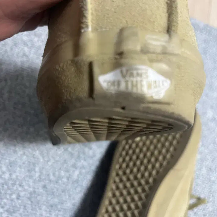 [BUNJANG] Vans Carverrow Sand Beige Sneakers / 반스 카버로우 샌드 베이지 260