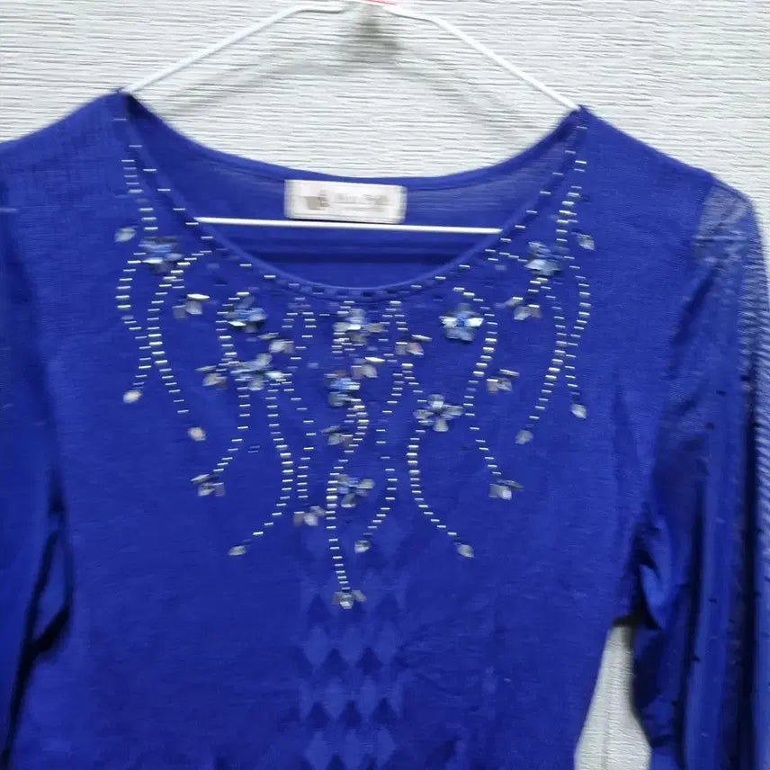 [BUNJANG] Embellished Knit Top / 마013 큐빅 장식 니트 티셔츠