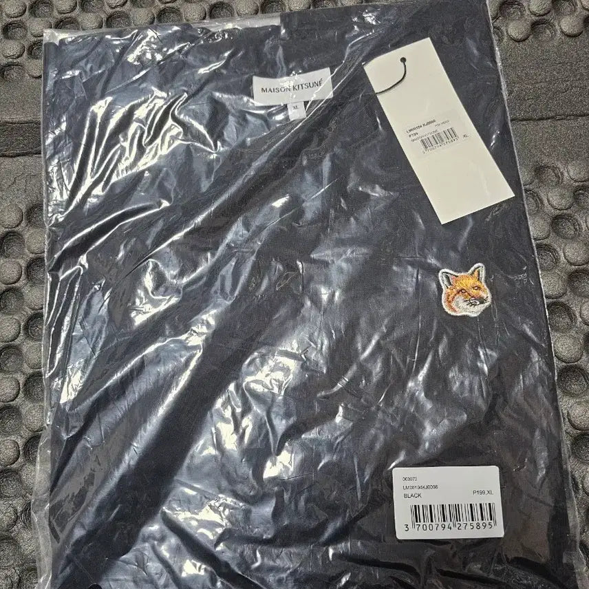 [SOLD OUT] 메종키츠네 폭스 반팔티 블랙 XL 새상품