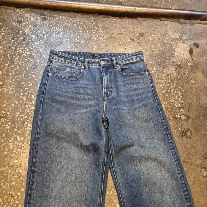 [SOLD OUT] (32인치) 무신사 새미와이드핏 데님팬츠