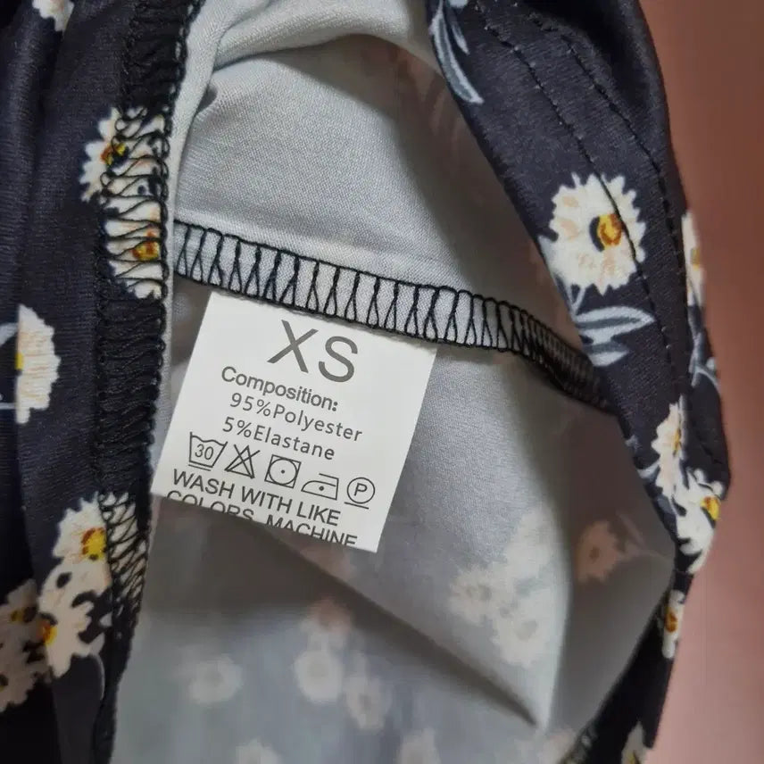 [BUNJANG] Floral Tube Top Mini Dress XS / 꽃무늬 튜브탑 미니 원피스xs
