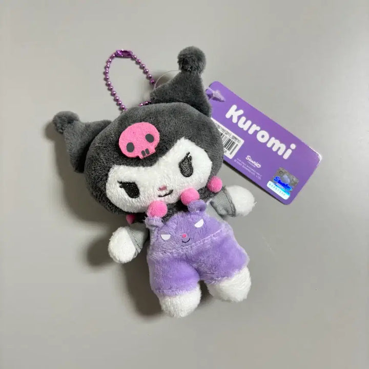 [BUNJANG] Sanrio Kuromi Overalls Bag Charm Keyring / 정품 산리오 쿠로미 멜빵 인형가방걸이 키링