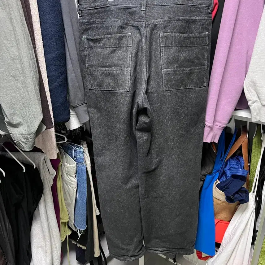 [BUNJANG] COS Relaxed Wide Fit Black Denim Pants / COS 코스 릴렉스드 와이드 핏 흑청 데님 팬츠