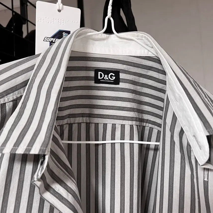 [BUNJANG] D&amp;G Stripe Shirt / 2010s D&amp;G 세컨라인 스트라이프 셔츠 50