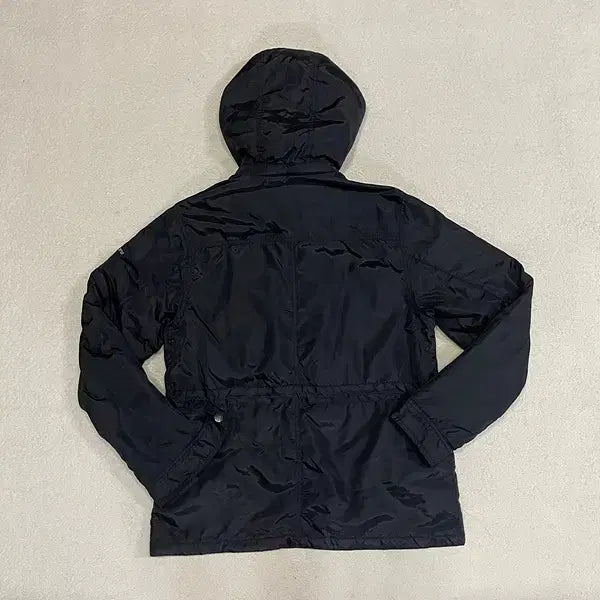 [BUNJANG] Calvin Klein Windbreaker Jacket / M 캘빈클라인 바람막이 자켓 B.2332