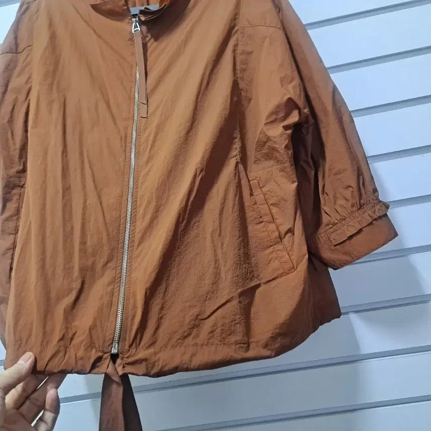 [BUNJANG] Wardrobe Styling Brown Lightweight Zip-up Jacket / 여성 브라운 가벼운 집업점퍼/77/옷장꾸미기