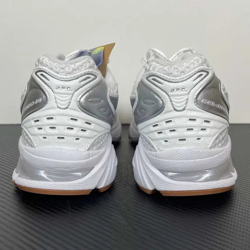 [BUNJANG] Asics Gel Kayano 14 Silver Running Shoes / 아식스 젤 카야노 14 실버