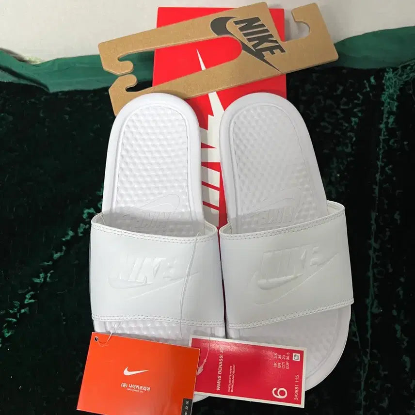 [BUNJANG] Nike Benassi JDI White Slippers (230/240/250) / 여성용 (매장정품 새상품)나이키 베나시JDI(230/240/250사이즈