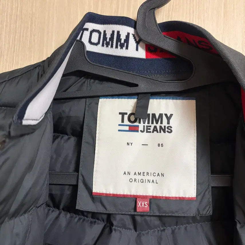 [BUNJANG] Tommy Hilfiger Lightweight Padded Jacket (XXS) / 여성 타미힐피거 경량패딩 xxs