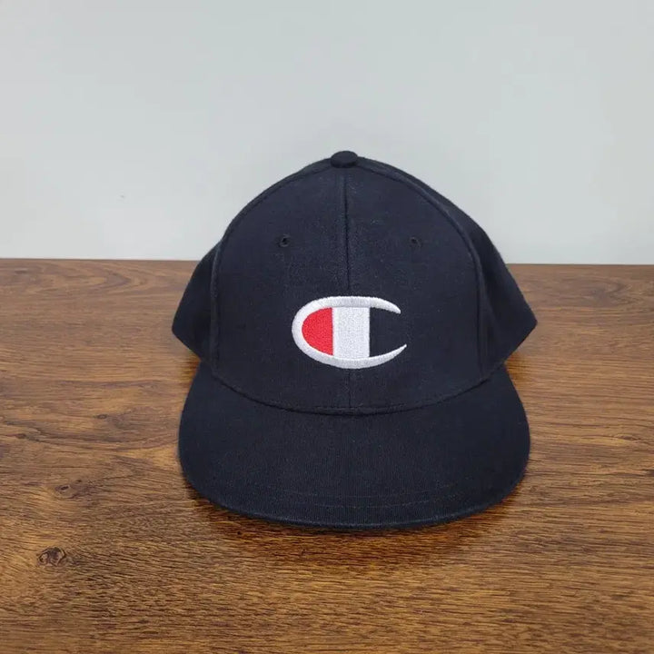 [BUNJANG] Champion Snapback Cap / 챔피온 스냅백 모자