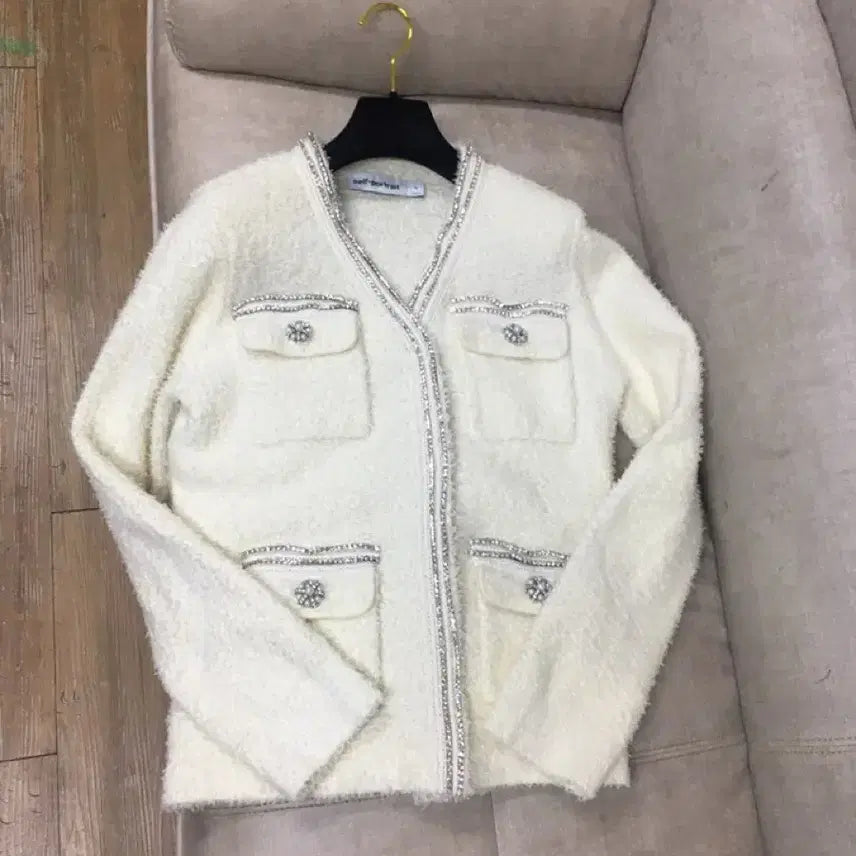 [BUNJANG] Self-Portrait Embellished V-Neck Tweed Jacket - Ivory / 셀프포트레이트 정품 보석장식 브이넥 트위드 자켓 아이보리