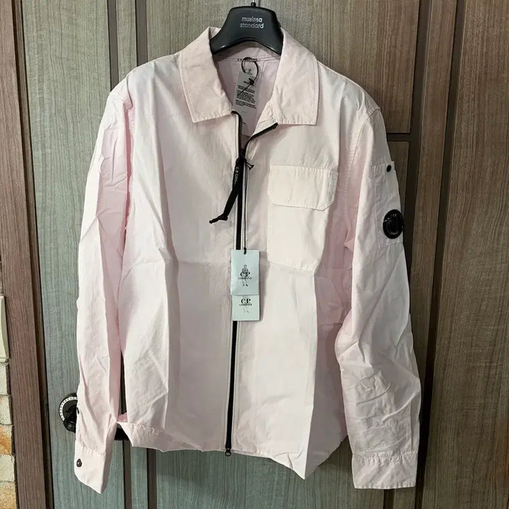 [BUNJANG] CP Company Lens Gabardine Overshirt Heavenly Pink (Size S) / 새상품(S)씨피컴퍼니 CP컴퍼니 렌즈 개버딘 오버셔츠 헤븐리핑크